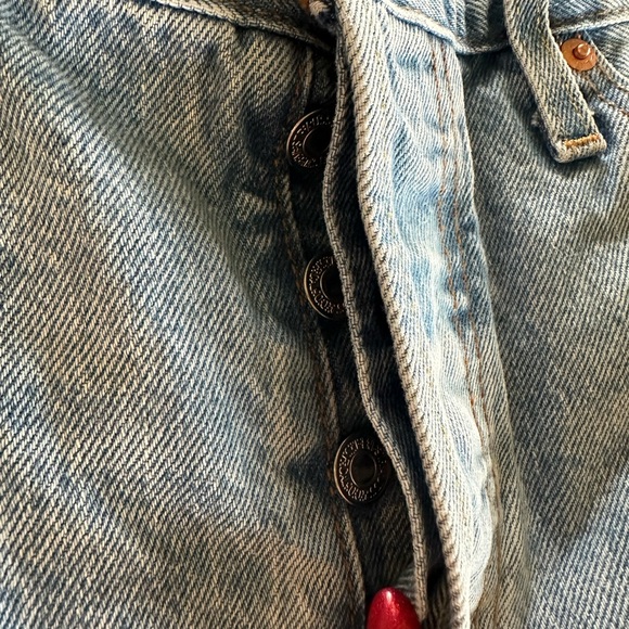 Levi's Distressed 501 Original Button-Fly Jean Shorts Size 29 - Picture 7 of 8